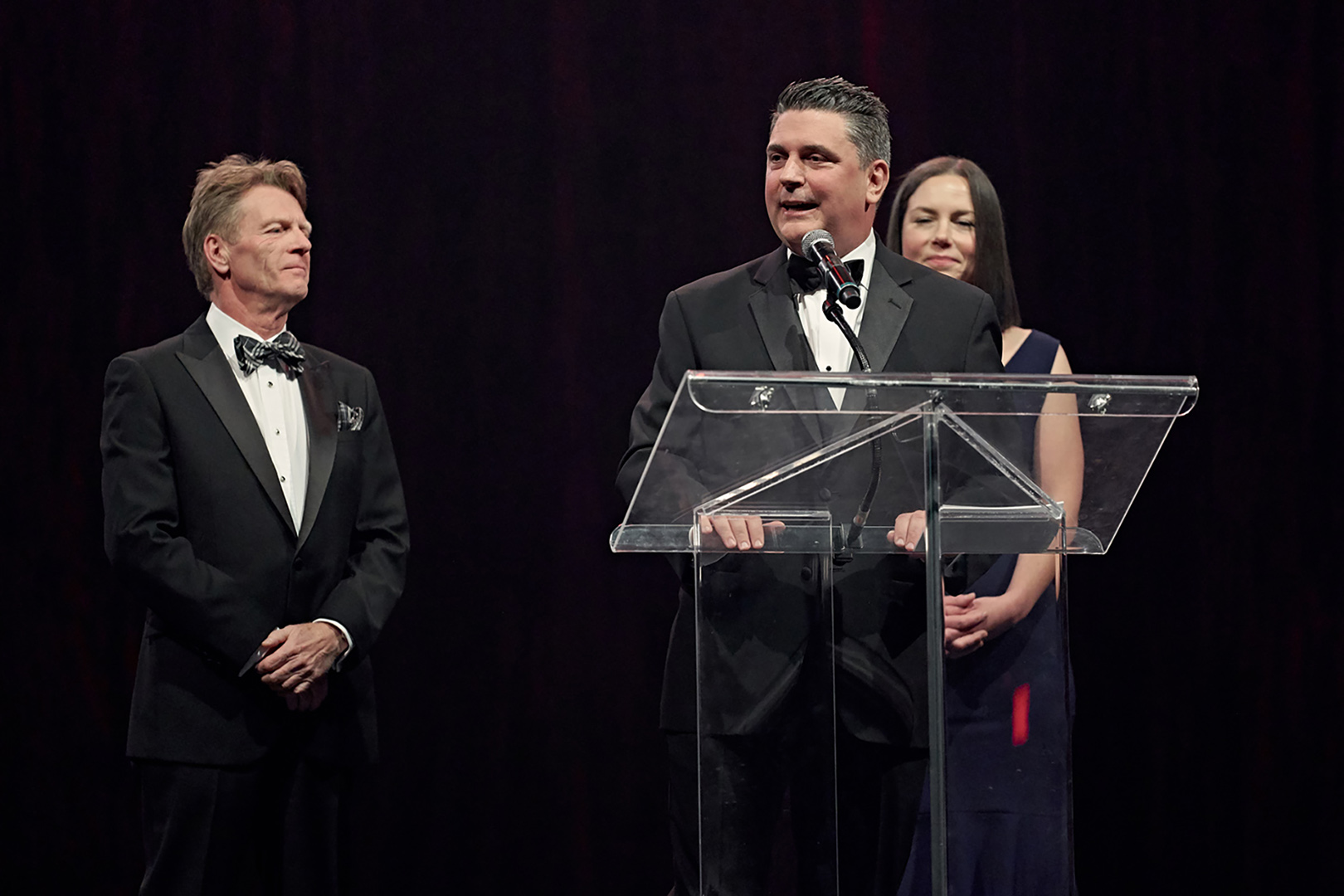 Claude Gagnon (BMO Financial Group), Sylvain Corbeil (TD Commercial Banking) & Nadine Renaud-Tinker (RBC Royal Bank) co-presidents of the 2019 Annual Gala
