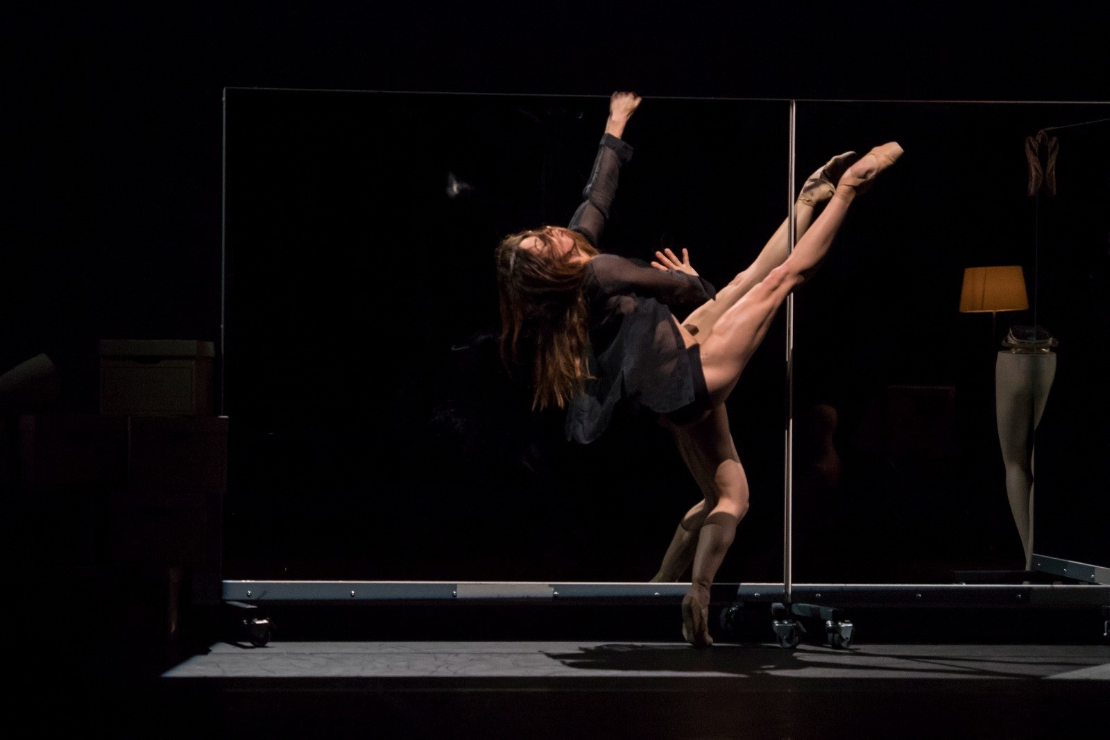 Maude Sabourin dans le ballet Numéro 19 de Julien Guerin